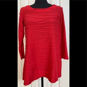 MULTIPLES - BUTTON SLEEVE SWING TOP